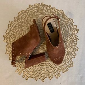 Jones New York Peep Toe Heels (S2)